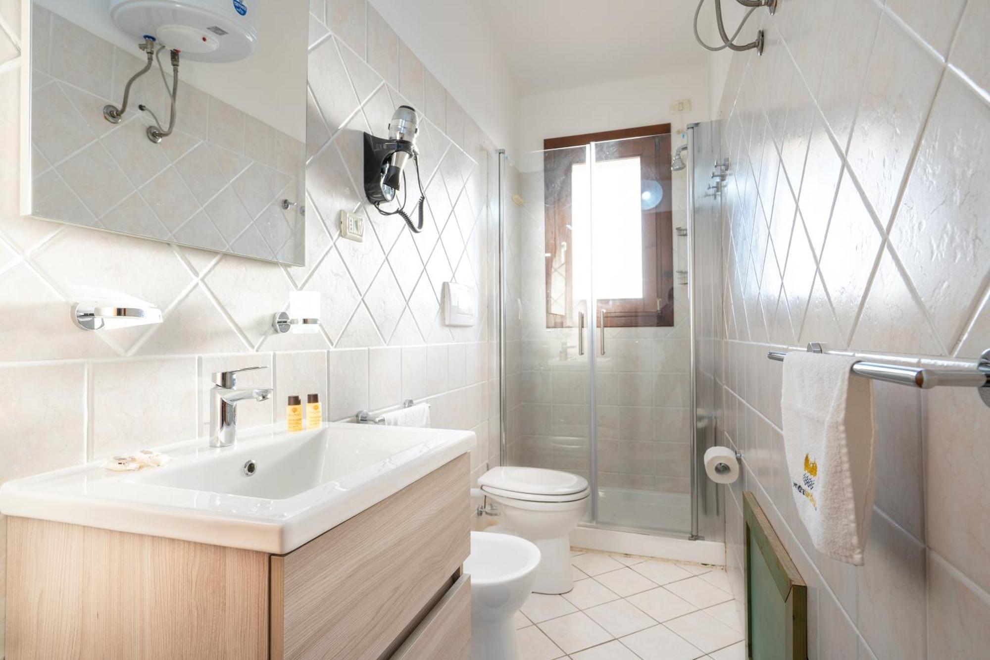 Il Borgo Di Badesi Aparthotel Εξωτερικό φωτογραφία