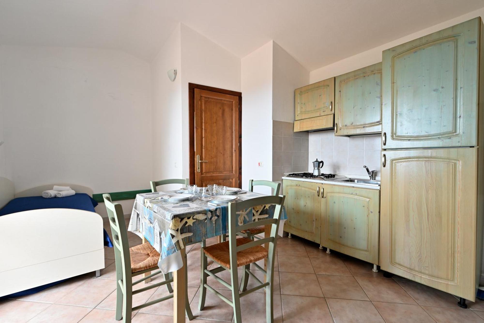 Il Borgo Di Badesi Aparthotel Εξωτερικό φωτογραφία