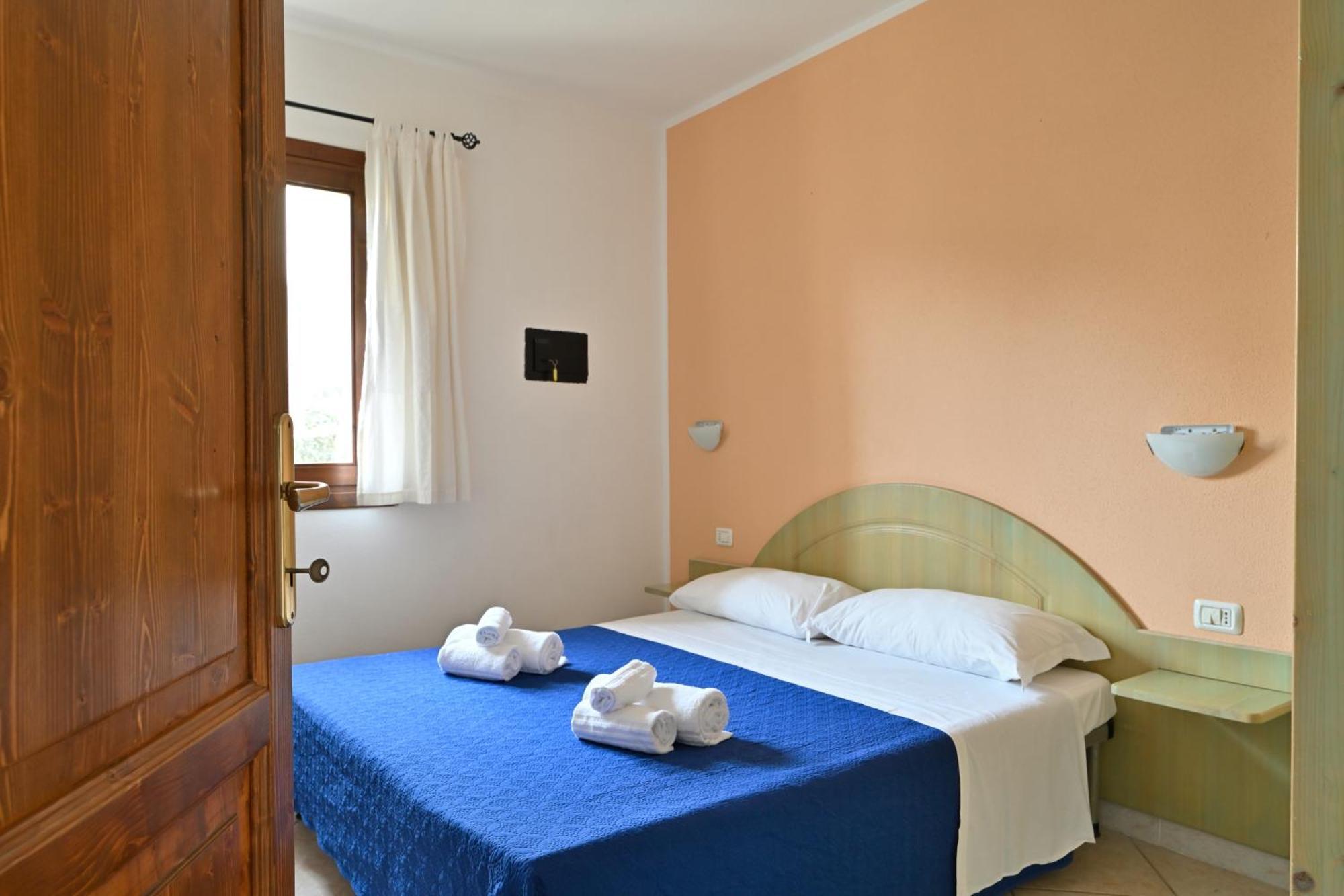 Il Borgo Di Badesi Aparthotel Εξωτερικό φωτογραφία