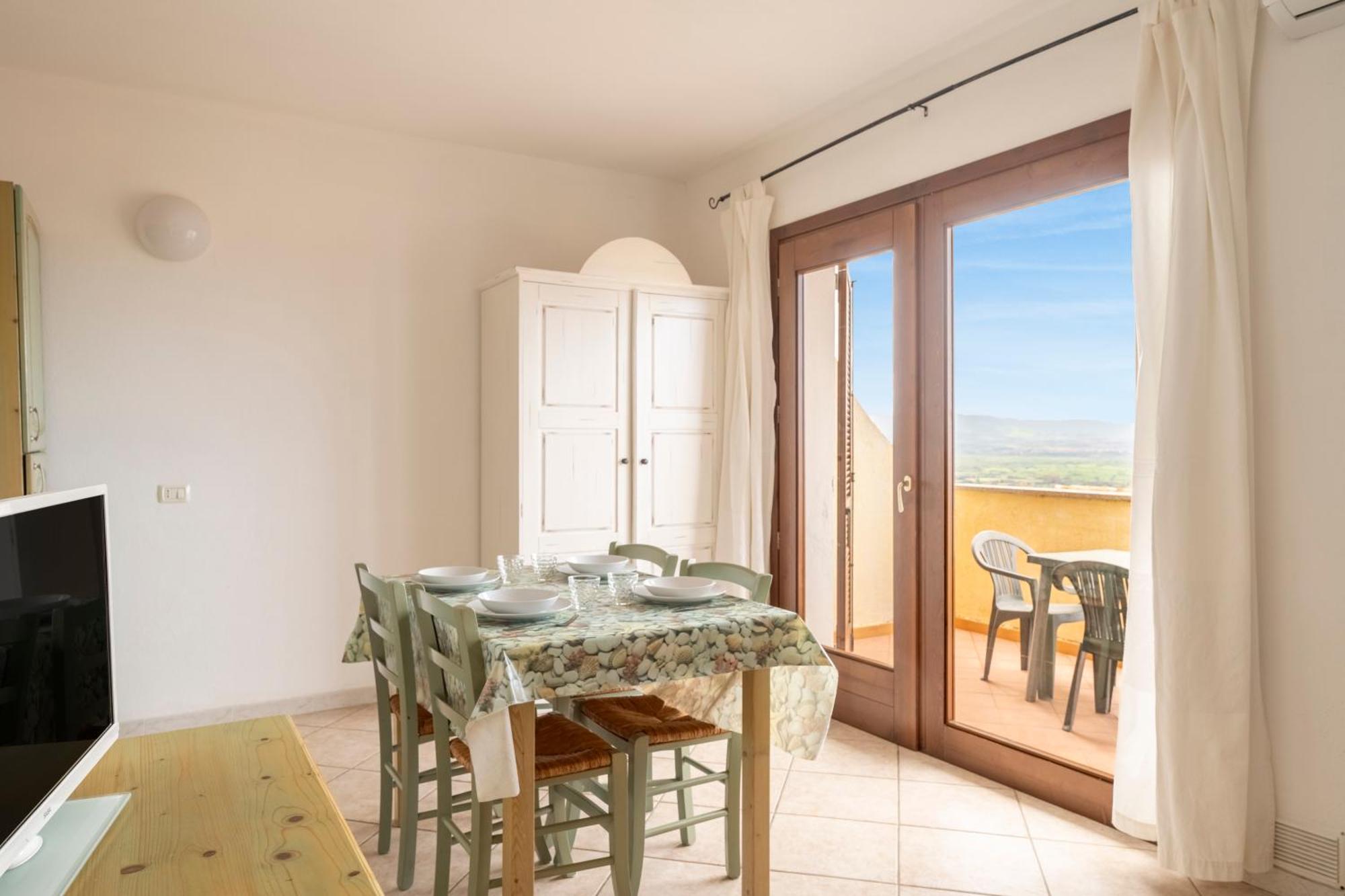 Il Borgo Di Badesi Aparthotel Εξωτερικό φωτογραφία