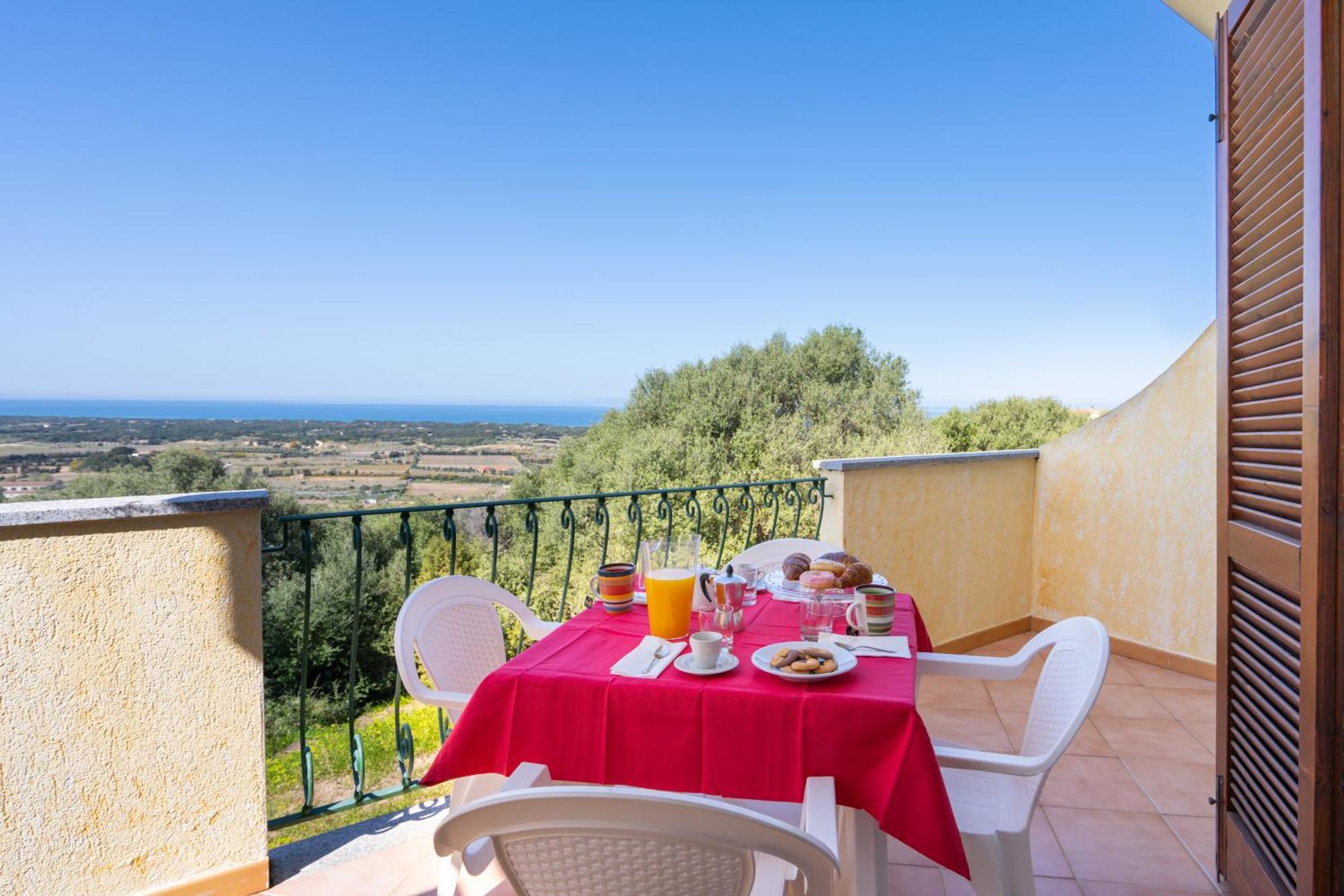 Il Borgo Di Badesi Aparthotel Εξωτερικό φωτογραφία